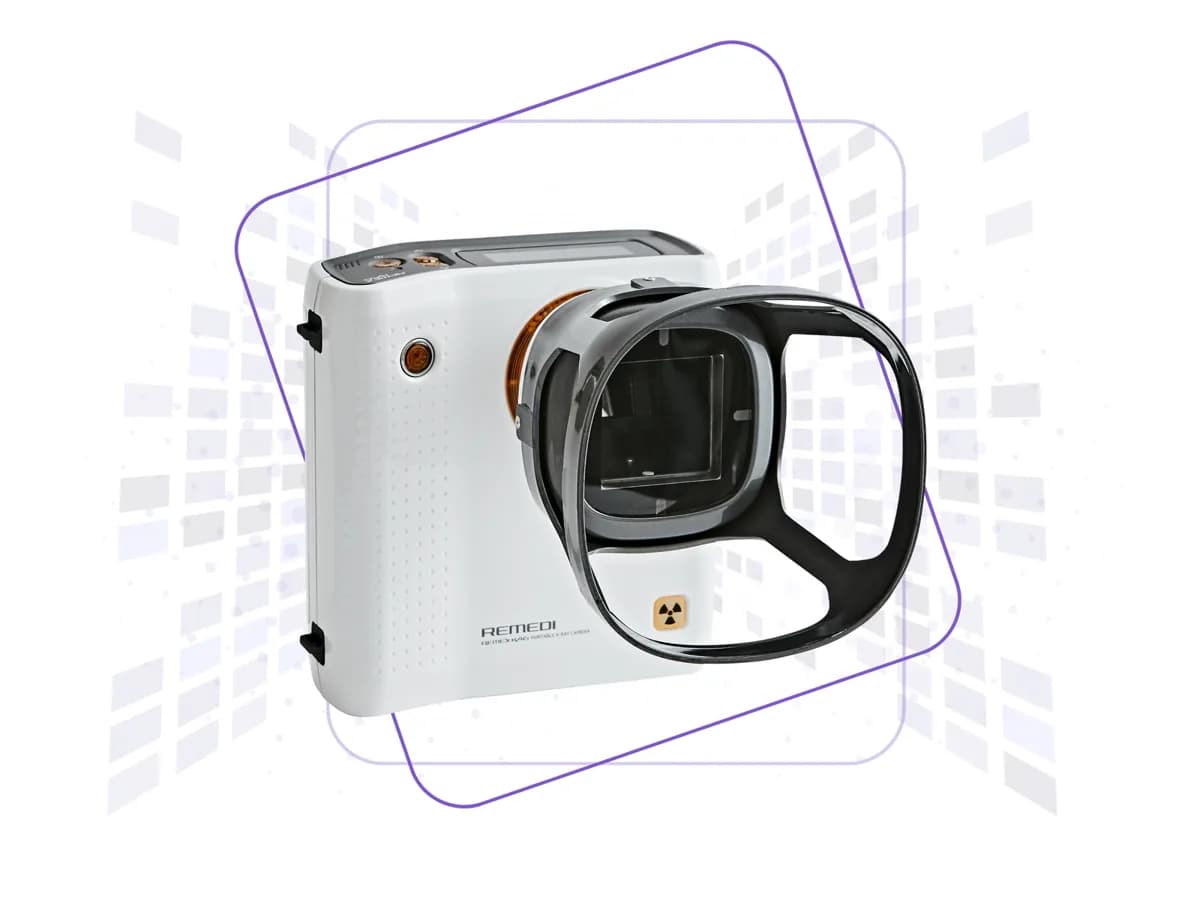 REMEX-KA6 handheld X-ray generator, studio view